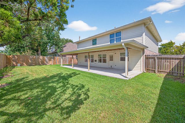 19419 Arbor Pines Lane, Humble, TX 77346