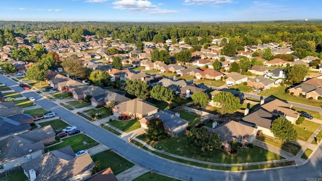 78 Westfield Loop, Little Rock, AR 72210