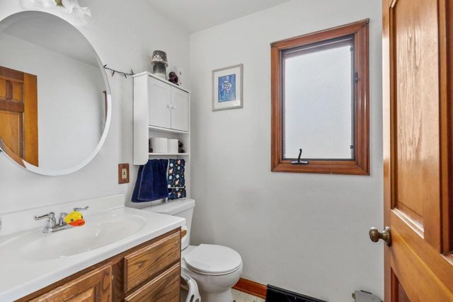 2108 S 93rd STREET, West Allis, WI 53227