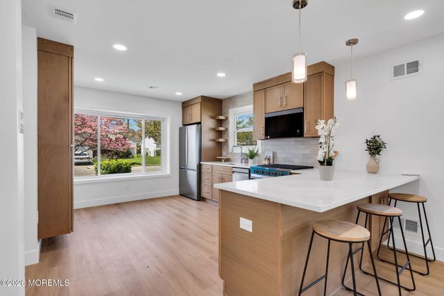 219 Lantern Place, Little Egg Harbor, NJ 08087