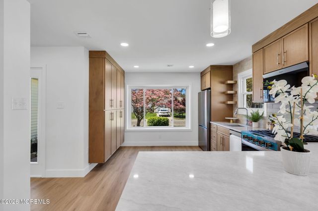 219 Lantern Place, Little Egg Harbor, NJ 08087