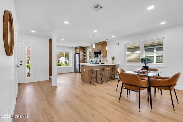 219 Lantern Place, Little Egg Harbor, NJ 08087