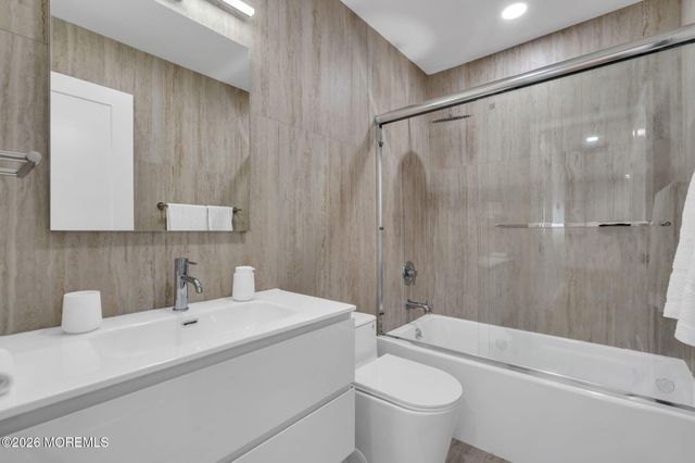 219 Lantern Place, Little Egg Harbor, NJ 08087