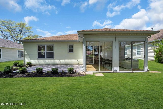 219 Lantern Place, Little Egg Harbor, NJ 08087