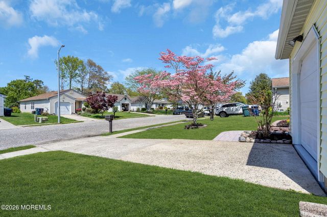 219 Lantern Place, Little Egg Harbor, NJ 08087