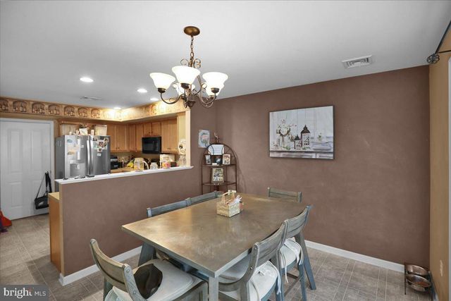 53 HAWK LN, Ephrata, PA 17522