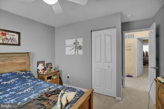 53 HAWK LN, Ephrata, PA 17522