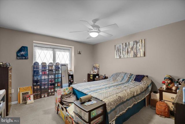 53 HAWK LN, Ephrata, PA 17522