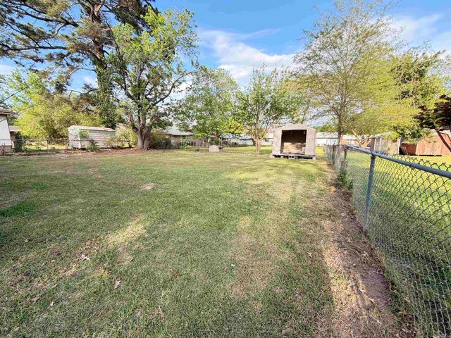 304 N Pecan Street, Beebe, AR 72012