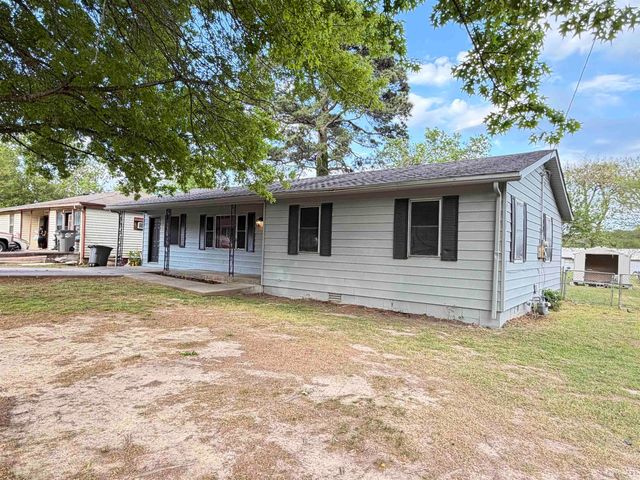 304 N Pecan Street, Beebe, AR 72012