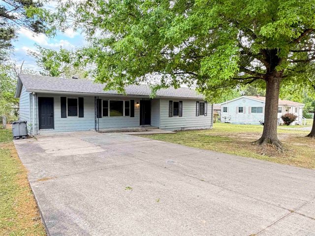 304 N Pecan Street, Beebe, AR 72012