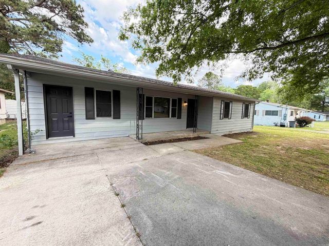 304 N Pecan Street, Beebe, AR 72012
