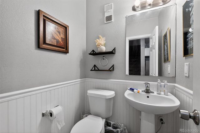 841 crisman Drive 9, Longmont, CO 80501