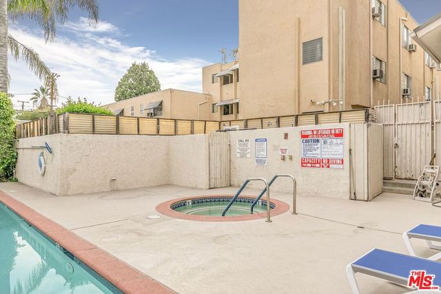 14050 Magnolia Boulevard 312, Sherman Oaks, CA 91423