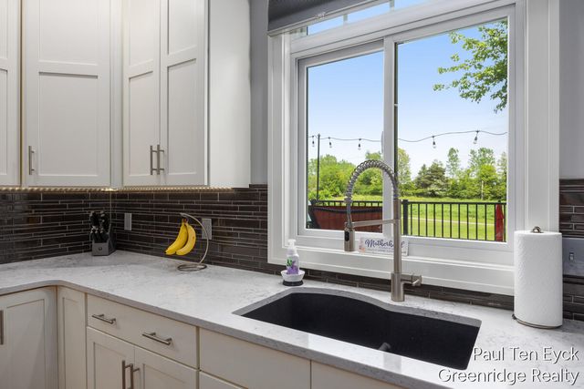 2066 Feathery Court, Grand Rapids, MI 49546