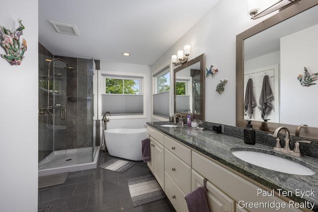 2066 Feathery Court, Grand Rapids, MI 49546