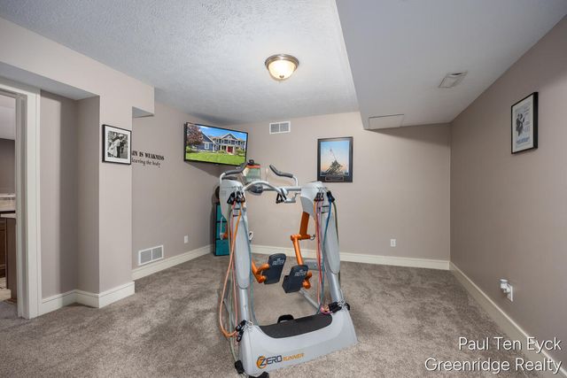 2066 Feathery Court, Grand Rapids, MI 49546