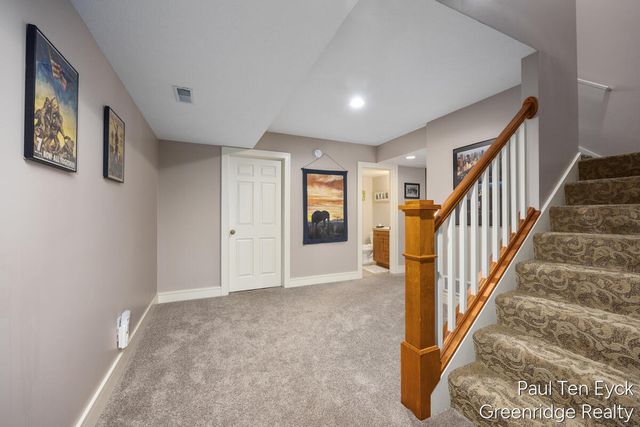 2066 Feathery Court, Grand Rapids, MI 49546
