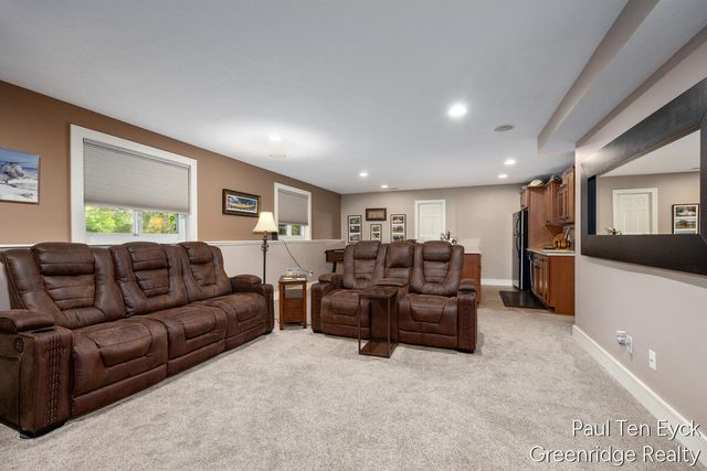 2066 Feathery Court, Grand Rapids, MI 49546