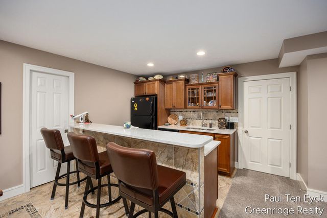 2066 Feathery Court, Grand Rapids, MI 49546