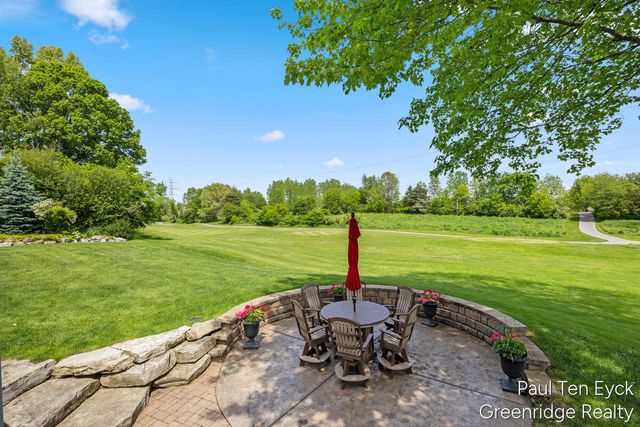 2066 Feathery Court, Grand Rapids, MI 49546