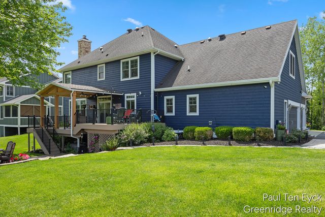 2066 Feathery Court, Grand Rapids, MI 49546