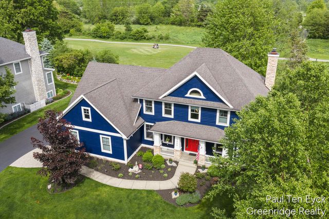 2066 Feathery Court, Grand Rapids, MI 49546