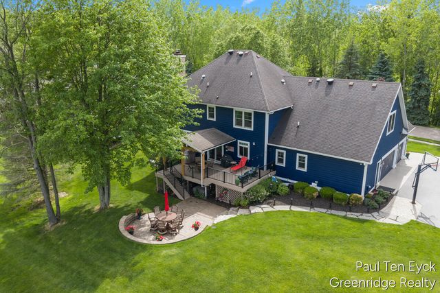 2066 Feathery Court, Grand Rapids, MI 49546