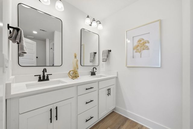 108 Bismark Boulevard 49, Destin, FL 32541