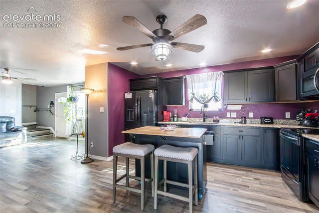 1293 N Sandstone Lane, Pueblo West, CO 81007
