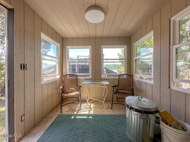 26 Brayton Road, Queensbury, NY 12804