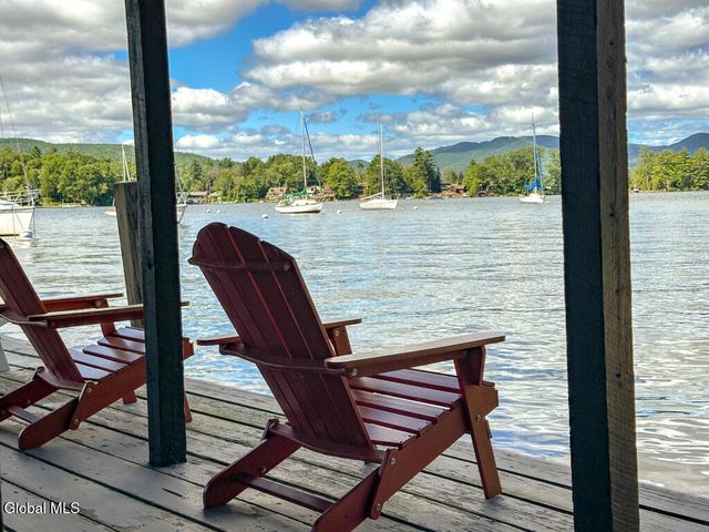 26 Brayton Road, Queensbury, NY 12804