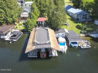 26 Brayton Road, Queensbury, NY 12804