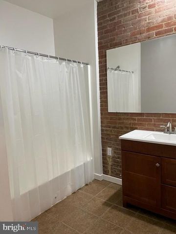 568 & 570 RACE ST, Harrisburg, PA 17104