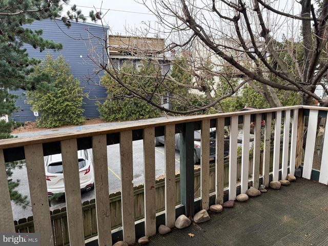 568 & 570 RACE ST, Harrisburg, PA 17104