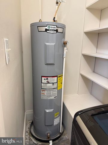 568 & 570 RACE ST, Harrisburg, PA 17104