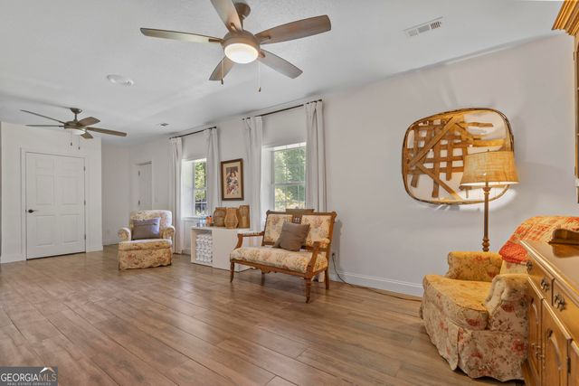 3967 C Loggins Road, Gainesville, GA 30506