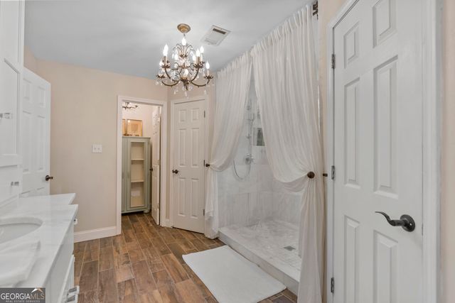 3967 C Loggins Road, Gainesville, GA 30506