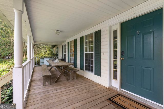 3967 C Loggins Road, Gainesville, GA 30506