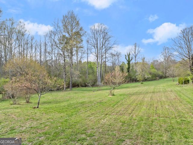 3967 C Loggins Road, Gainesville, GA 30506