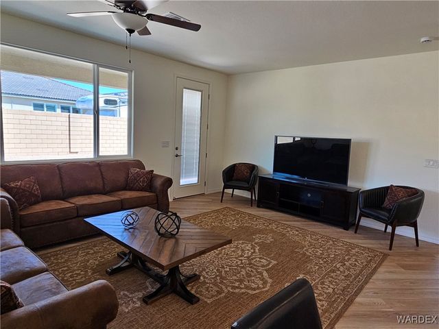 537 McAlister Drive, Bullhead City, AZ 86442