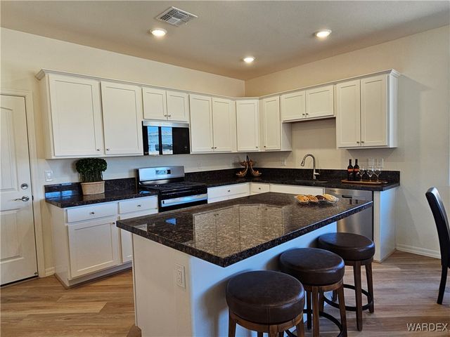 537 McAlister Drive, Bullhead City, AZ 86442