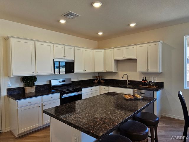 537 McAlister Drive, Bullhead City, AZ 86442