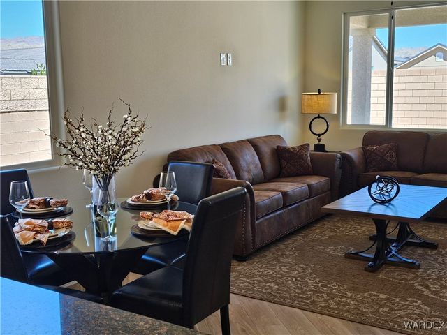 537 McAlister Drive, Bullhead City, AZ 86442