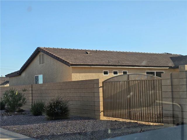 537 McAlister Drive, Bullhead City, AZ 86442