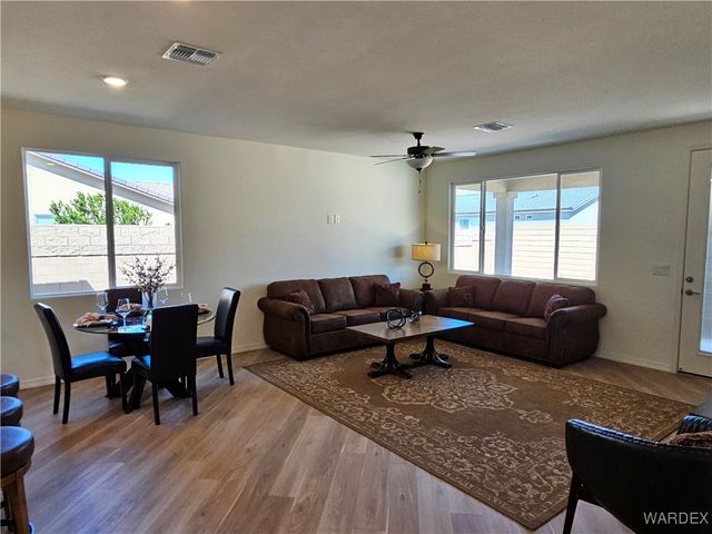 537 McAlister Drive, Bullhead City, AZ 86442