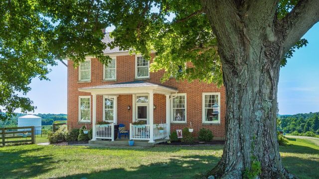 3783 US Rt 22 NE, Somerset, OH 43783