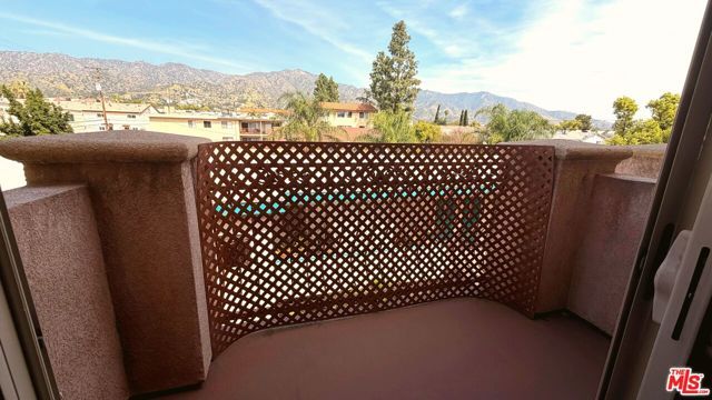 421 E Santa Anita Avenue 303, Burbank, CA 91501