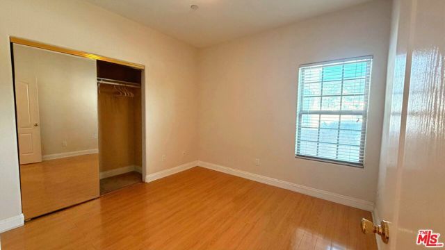 421 E Santa Anita Avenue 303, Burbank, CA 91501