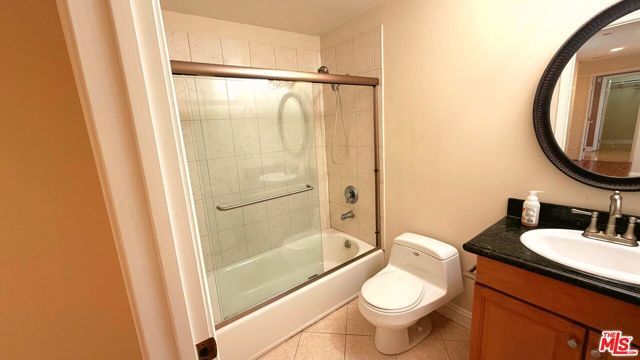 421 E Santa Anita Avenue 303, Burbank, CA 91501